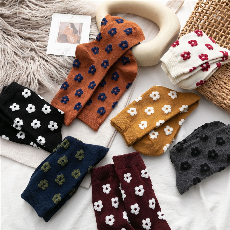 Cute Flowers Socks Cotton Women Harajuku Japanese Casual Winter Female Kawaii Girl Mid Tube Socks Vintage Floral Fashion Long