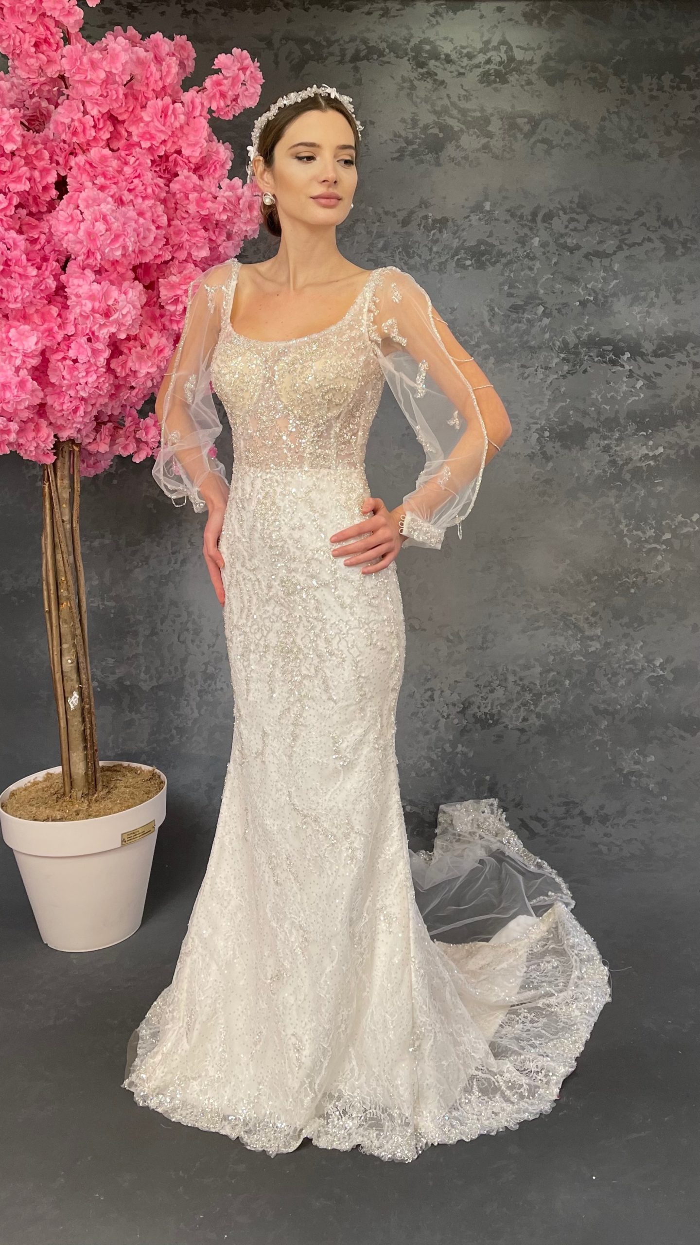 Women's Cream Silver Embroidered Lace Fish Gown Custom Made Bridal Dress New Season Wedding Dress Quality and Stylish Lace
