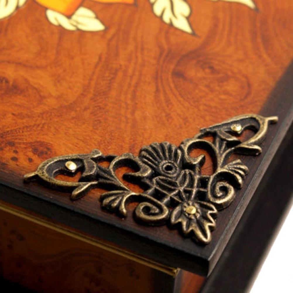 Alloy Embellishments Antique Bronze Flower Hollow Pattern archaize Protector wrap Vintage Edge Cover Triangle Corner Angle T5Z5