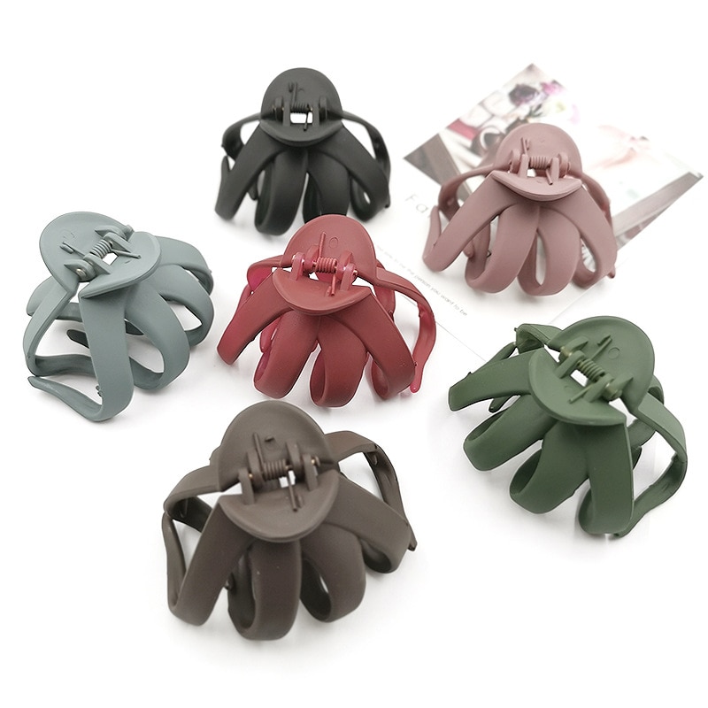 High Quality Frosted Colorful Hairpins Candy Color Hair Clip Shiny Crab Hair Claws for Women Girl Hair Styling Tools Accessories