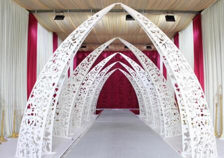 Wedding props tieyi ox horn gate wedding arch golden white carved arch tieyi